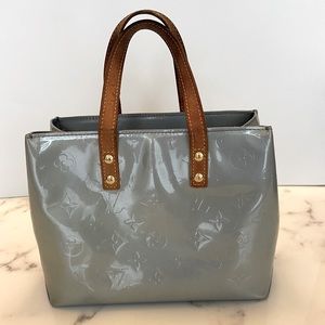 Louis Vuitton Vernis Bluegrey Used authentic